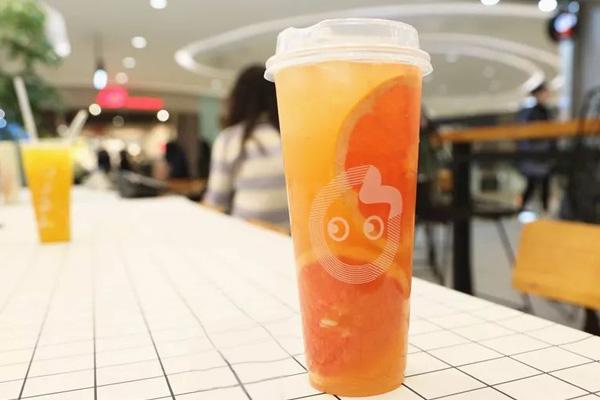 coco都可奶茶加盟利润怎么样?一线城市年利润37.63万元!